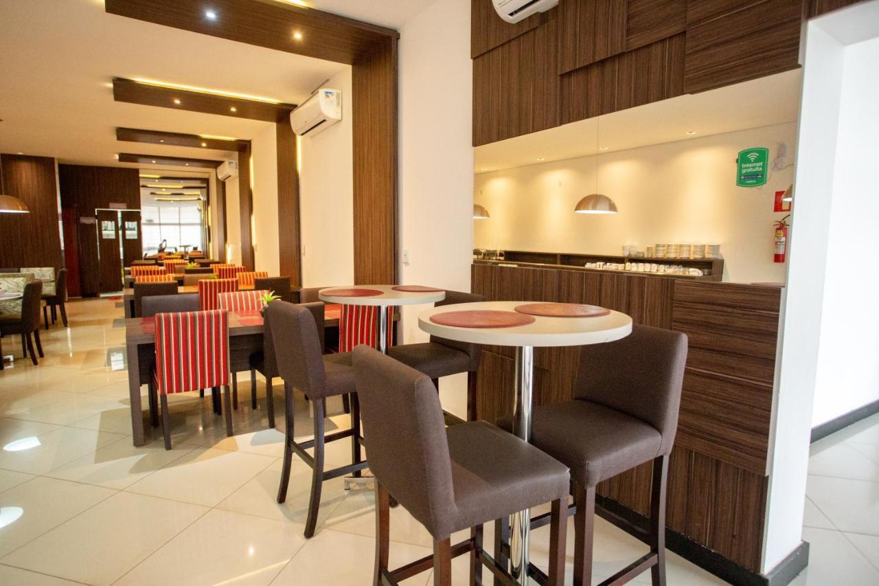 Carlton Plaza Torre Hotell Araxá Exteriör bild