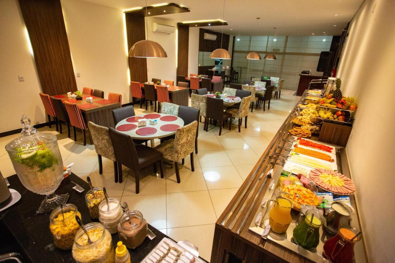Carlton Plaza Torre Hotell Araxá Exteriör bild