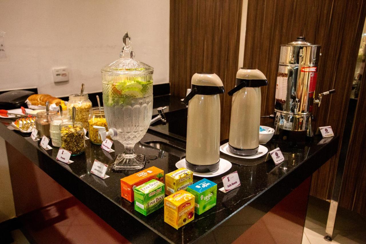 Carlton Plaza Torre Hotell Araxá Exteriör bild